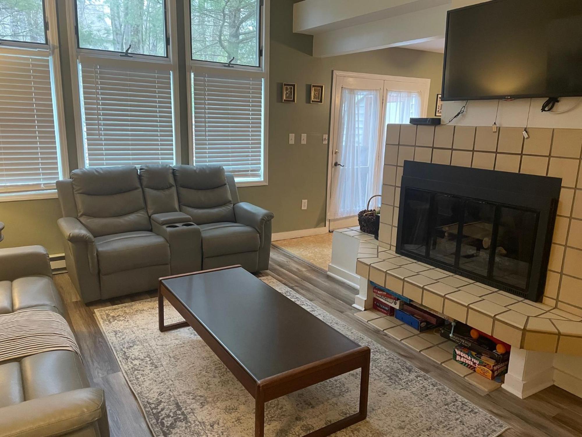 Beautiful Lake Harmony Townhouse At Big Boulder Lake And Ski Area Eksteriør billede